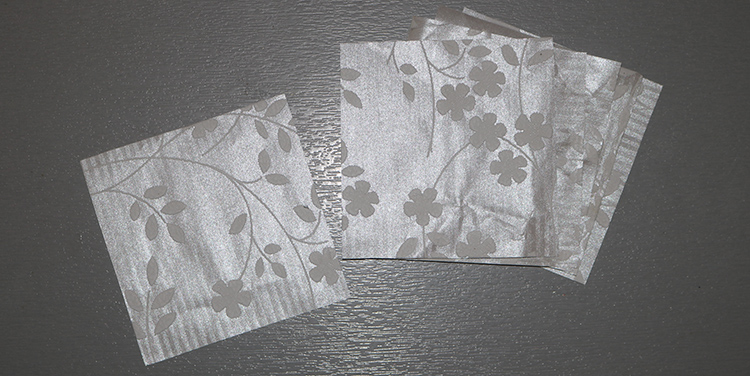 Blüte aus Papier basteln