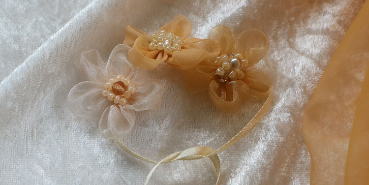 Anleitung Stoffblumen aus Organza