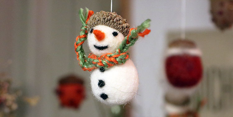Filz Schneemann filzen Anleitung