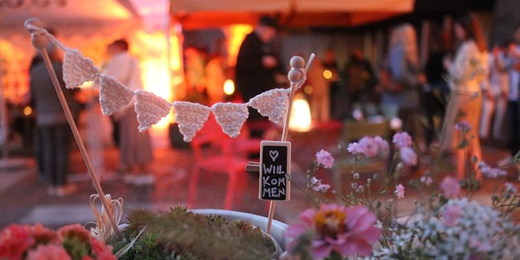 Häkelanleitung Wimpelkette Sommernachtsparty