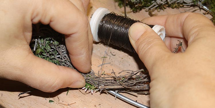 Drahtherz herbstlich gestalten