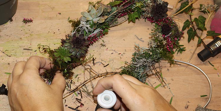 Drahtherz herbstlich gestalten