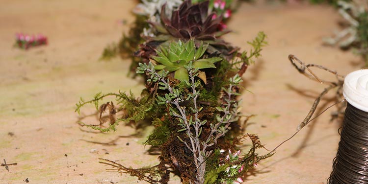 Drahtherz herbstlich gestalten