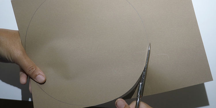 Anleitung Papier Eistüte basteln