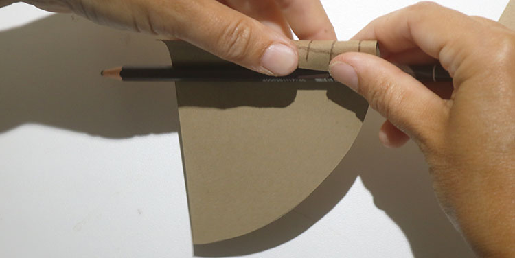 Anleitung Papier Eistüte basteln