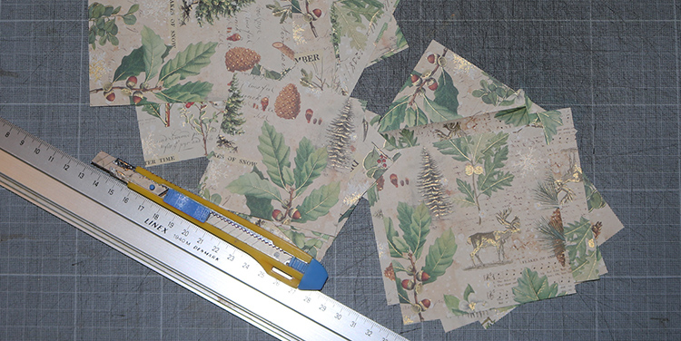 Weihnachtsbaum aus Papier basteln