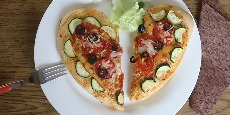 leckere Pizzaherzen selber backen