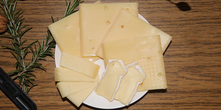 Welchen Käse brauche ich für ein Raclette?